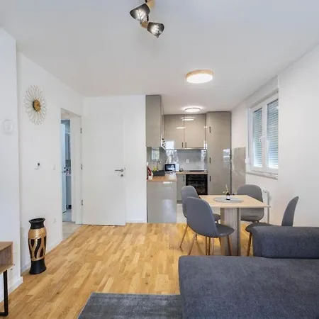 Apartment Stella *