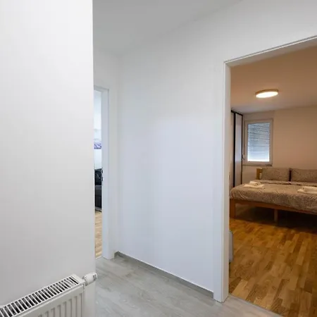 Stella Apartment